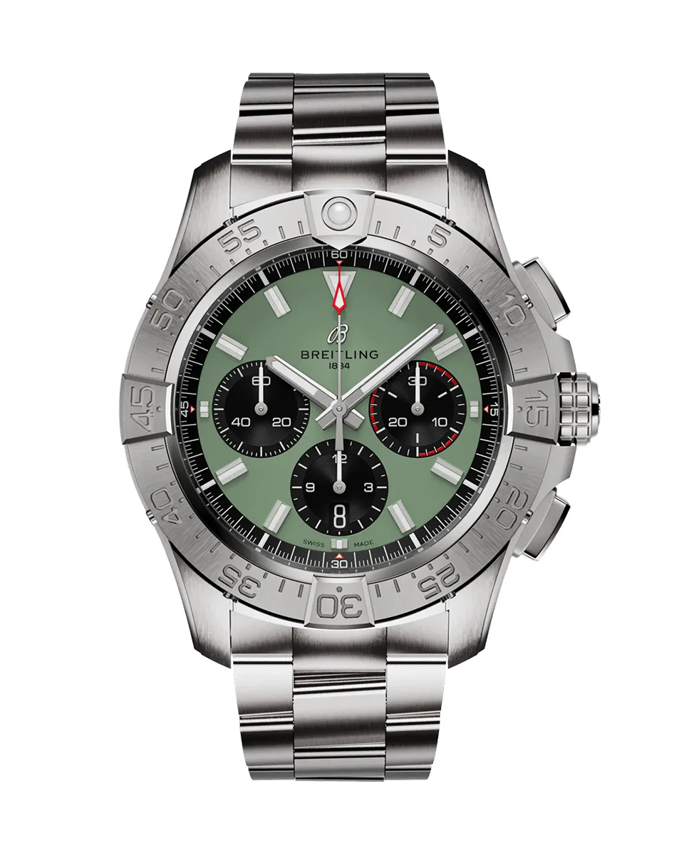 BREITLING AVENGER Watch